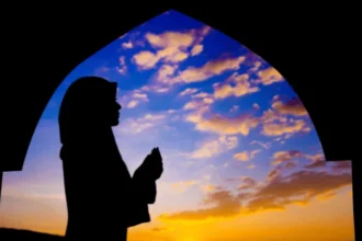 Mengenal Profil Ummu Aiman: Ibu Asuhan Rasulullah ﷺ 