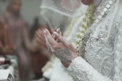 Islam Membolehkan Wanita Menikah Lagi, Ini Syaratnya