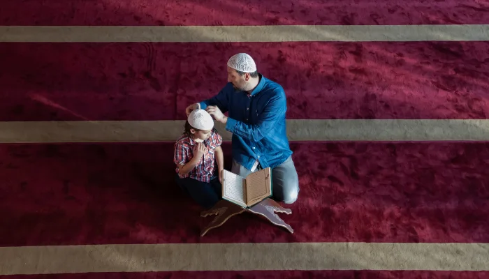 7 Cara Ajarkan Nilai Tauhid pada Anak, Lahirkan Generasi Rabbani!