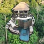 5 Hotel dengan Kolam Renang Infinity yang Menakjubkan di Indonesia