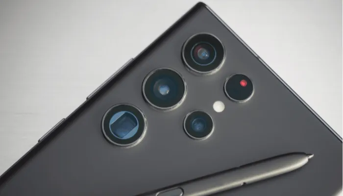 Perbandingan Kamera HP Flagship 2025 untuk Fotografi Profesional