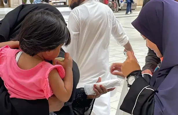 Berbagi di Tanah Suci! Yayasan Alfatihah Lancarkan Program Sedekah Iftar Baitullah