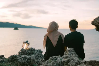 Fenomena Tren S Line dalam Media Sosial Menurut Pandangan Islam