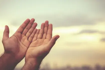 Kapan Doa-doamu Dikabulkan dan Diterima Allah? Inilah 4 Ciri-cirinya!