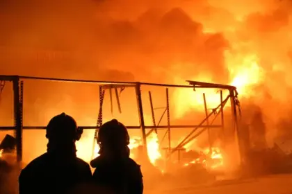 Menjarah di Tengah Kekacauan dan Kerusuhan, Bagaimana Hukumnya dalam Islam?