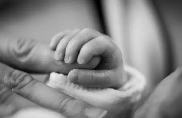 Menjelang Persalinan? Inilah Hal-hal yang Bisa Diamalkan Sesuai Petunjuk Islam!