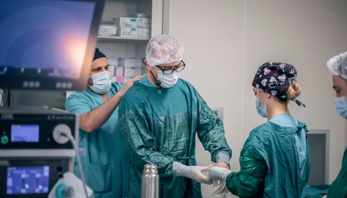 Operasi Plastik Kian Menjadi Tren, Bagaimana Menurut Pandangan Islam?