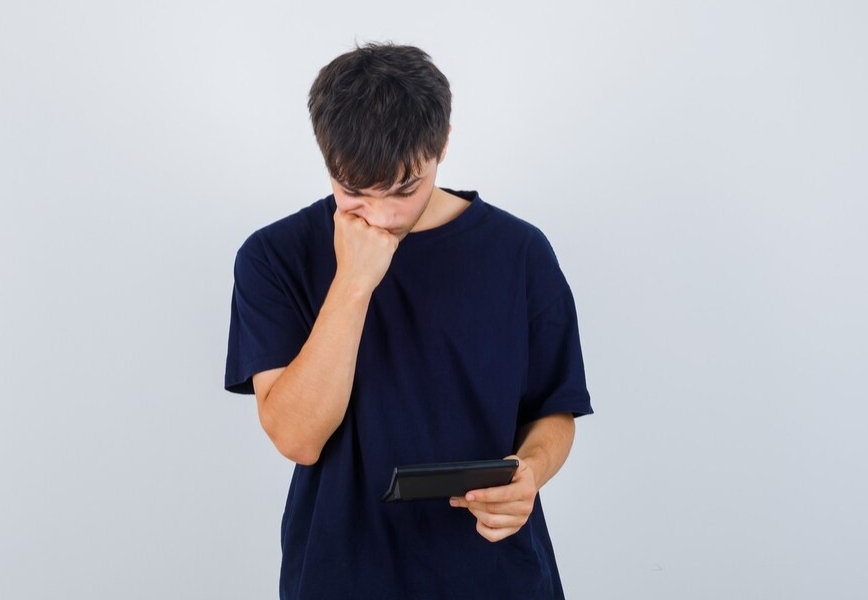 3 Cara Atasi Perasaan Galau yang Dianjurkan Dalam Islam