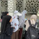 Program Sedekah Mushaf Baitullah Bagikan 450 Mushaf untuk Jamaah Umrah di Masjidil Haram