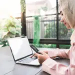 Mempelai Wanita Hadir Secara Online Saat Akad: Sahkah Pernikahan Ini?