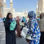 Melalui Sedekah Mushaf Baitullah, Ratusan Mushaf Disalurkan untuk Jamaah Umrah