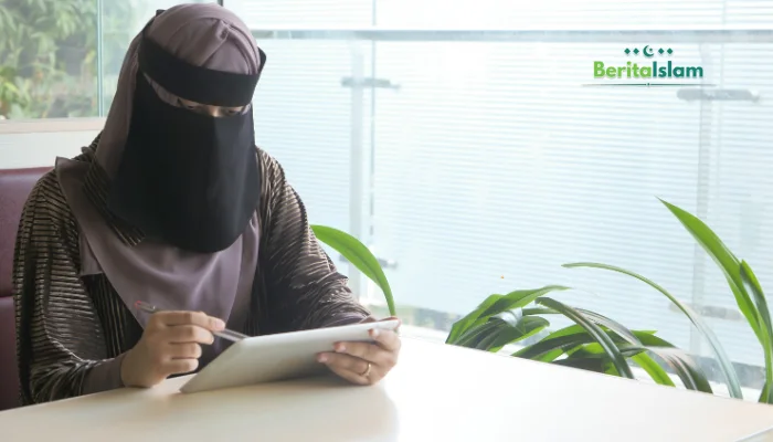 Mencintai Proses Perjalanan Hidup Berdasarkan Surat Al-Hadid Ayat 4