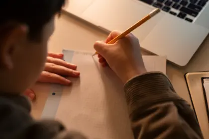 3 Dosa yang Dilakukan Penulis Novel: Benarkah Dapat Menjadi Dosa Jariyah?