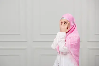 Penyebab Muslimah Berjilbab Lebih Parah Dihujat Saat Melakukan Kesalahan di Media Sosial