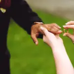 Fenomena Open Marriage: Saat Manusia Mulai Menanggalkan Akal dan Fitrah