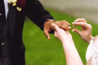 Fenomena Open Marriage: Saat Manusia Mulai Menanggalkan Akal dan Fitrah