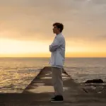 At Least Aku Gak Ngerugiin: Larangan Merugikan Diri Sendiri dalam Islam