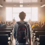 Kuliah itu Scam: Cara Elegan Muslim Menanggapi Narasi Semacam Ini