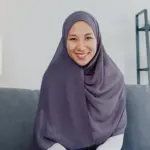 Padahal Pakai Jilbab, Tapi Kelakuannya Gitu: Ketika Kewajiban Dibenturkan Dengan Ekspektasi Manusia