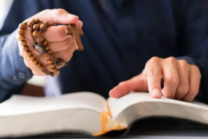 Hari Kamis dalam Islam: Saat Amalan Diperiksa dan Dosa Diampuni