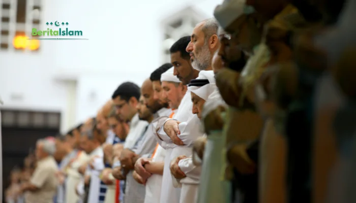 Allah Menyembuhkan Kita Melalui 3 Perantara Ibadah, Inilah Penjelasannya!