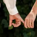 Bahaya Suami Bersifat Dayyuts, Benarkah Tidak Akan Pernah Mencium Bau Surga?