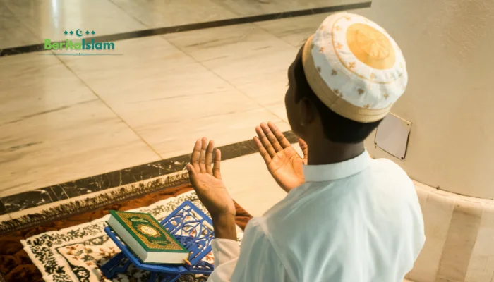 Benarkah Dosa Menjadi Penghalang Doa? Ini Penjelasan dalam Islam