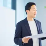 Kritik yang Baik dalam Islam, Tidak Merendahkan Martabat dan Kehormatan Orang Lain