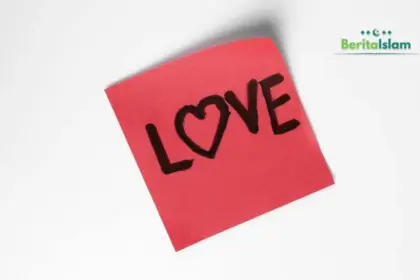 Sering Bodoh Saat Jatuh Cinta? Mengapa Kita Melakukannya? Inilah Penjelasan Al-Qur’an dan Psikologi!