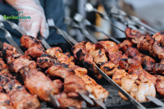 Tidak Sengaja Makan Makanan Haram, Bagaimana Hukumnya Menurut Islam?