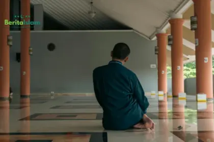 Viral Tarawih Secepat Kilat, Apakah Sah dalam Islam? Berikut Penjelasannya