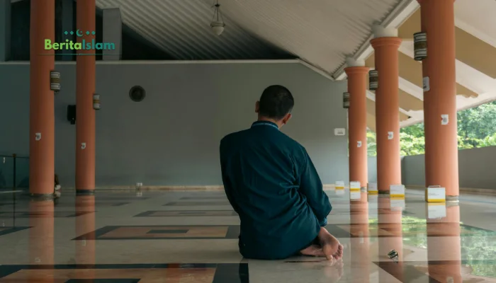 Viral Tarawih Secepat Kilat, Apakah Sah dalam Islam? Berikut Penjelasannya