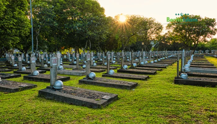 Ziarah Kubur Menjelang Ramadhan, Sebuah Tradisi atau Sunnah? Bagaimana Pandangan Islam?