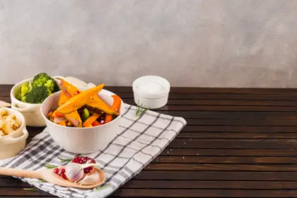 Adab Ibadah di Bulan Ramadhan: Mengapa Salat Tidak Didahulukan Saat Makanan Tersedia?