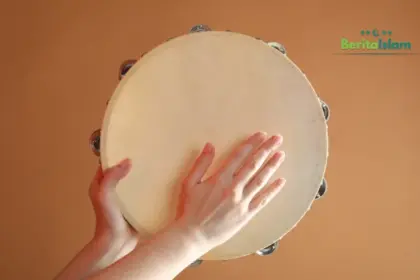 Hukum Memukul Rebana di Masjid Saat Maulid Nabi dalam Pandangan Islam